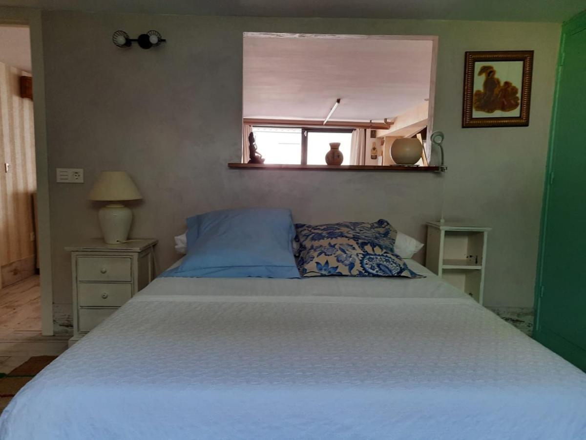 Un Apartamento Vacacional Con Detalles De Un Hogar Mairena del Aljarafe Esterno foto